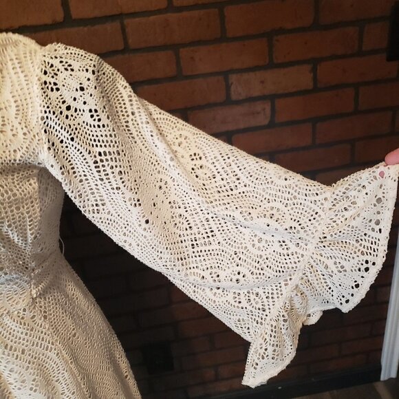 Emma & Michele Large Cream Net Crochet Lined Dress - Picture 2 of 10